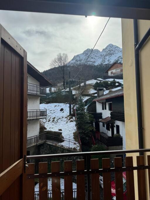 Suite Panoramica Casa Vacanza Di Alex G Oltre il Colle المظهر الخارجي الصورة